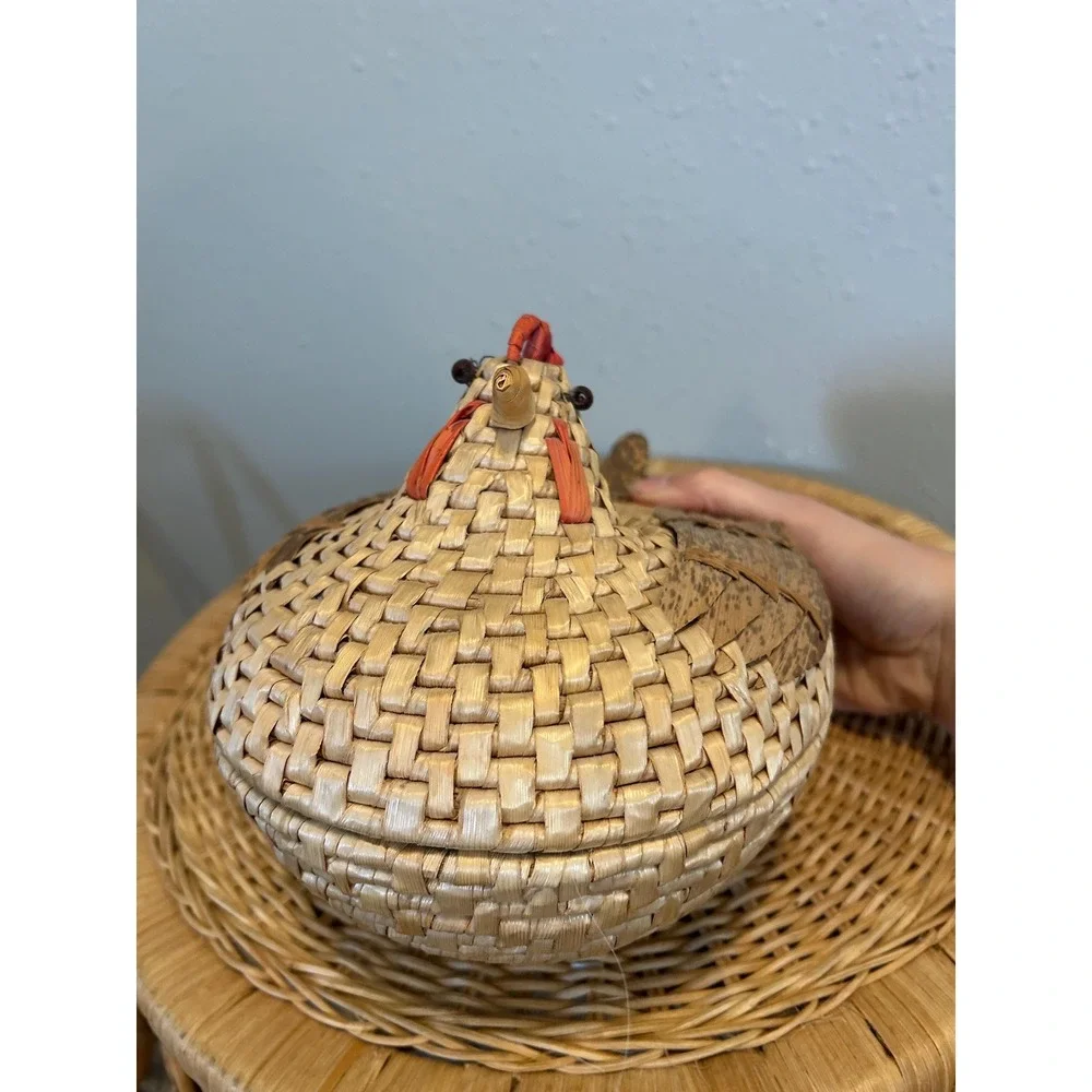 Vintage Chicken Straw Woven Lidded Basket Farmhouse Hen Decor